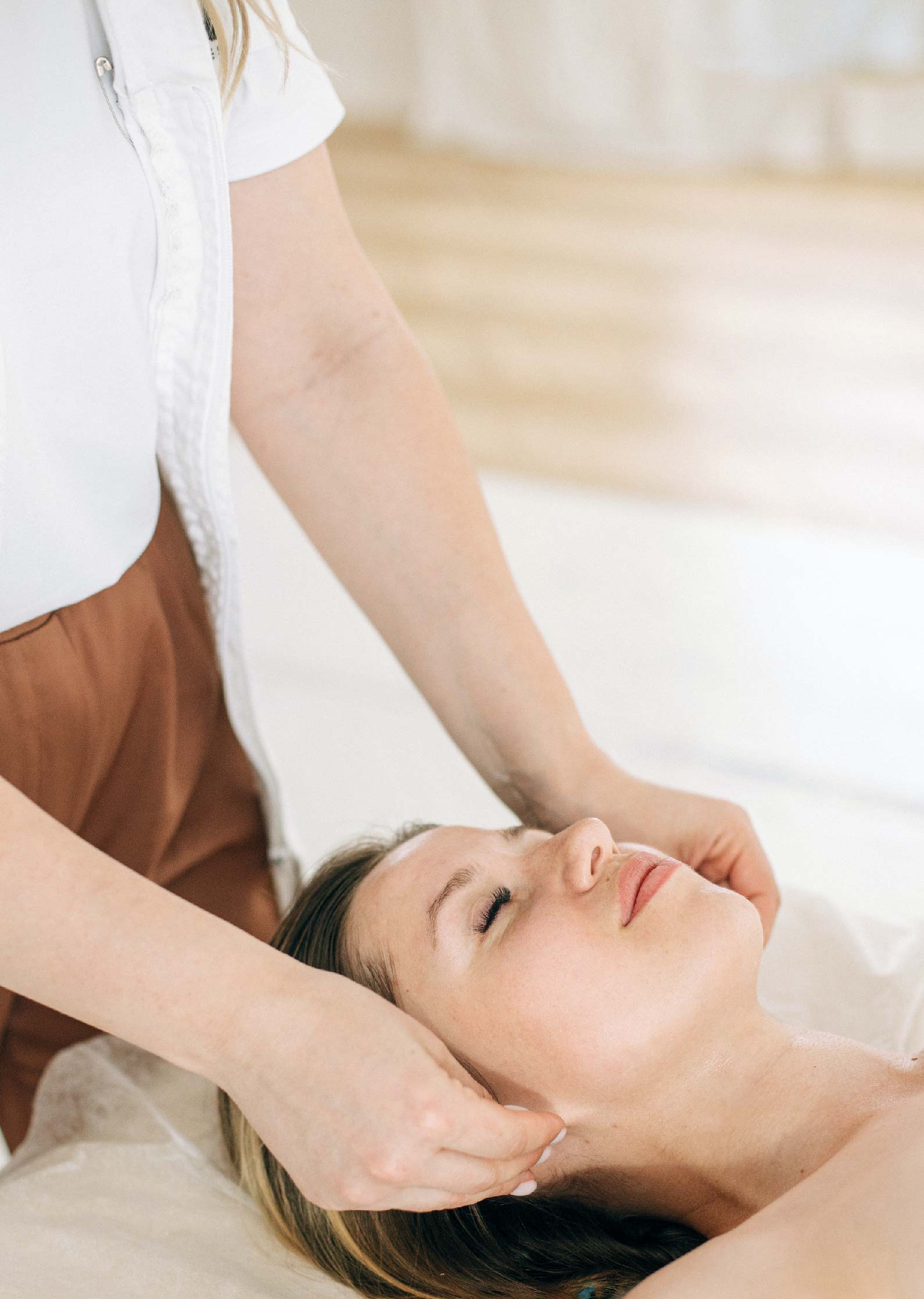 masaje craneosacral en curso terapia craneosacral 